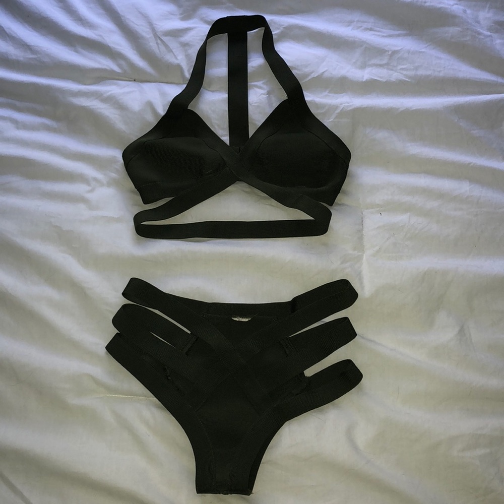 Missguided strappy cheeky bikini 0 2 XS